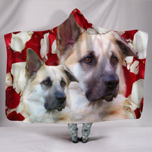 Load image into Gallery viewer, Chinook Dog Print Hooded Blanket-Free Shipping